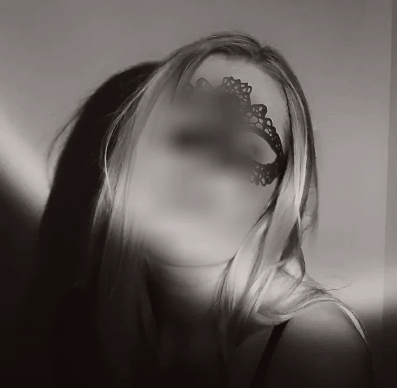 Annika, 36