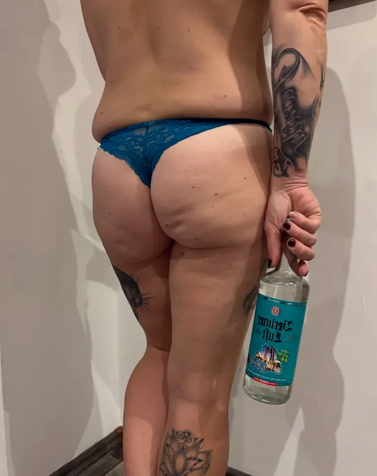 Cornelia, 28