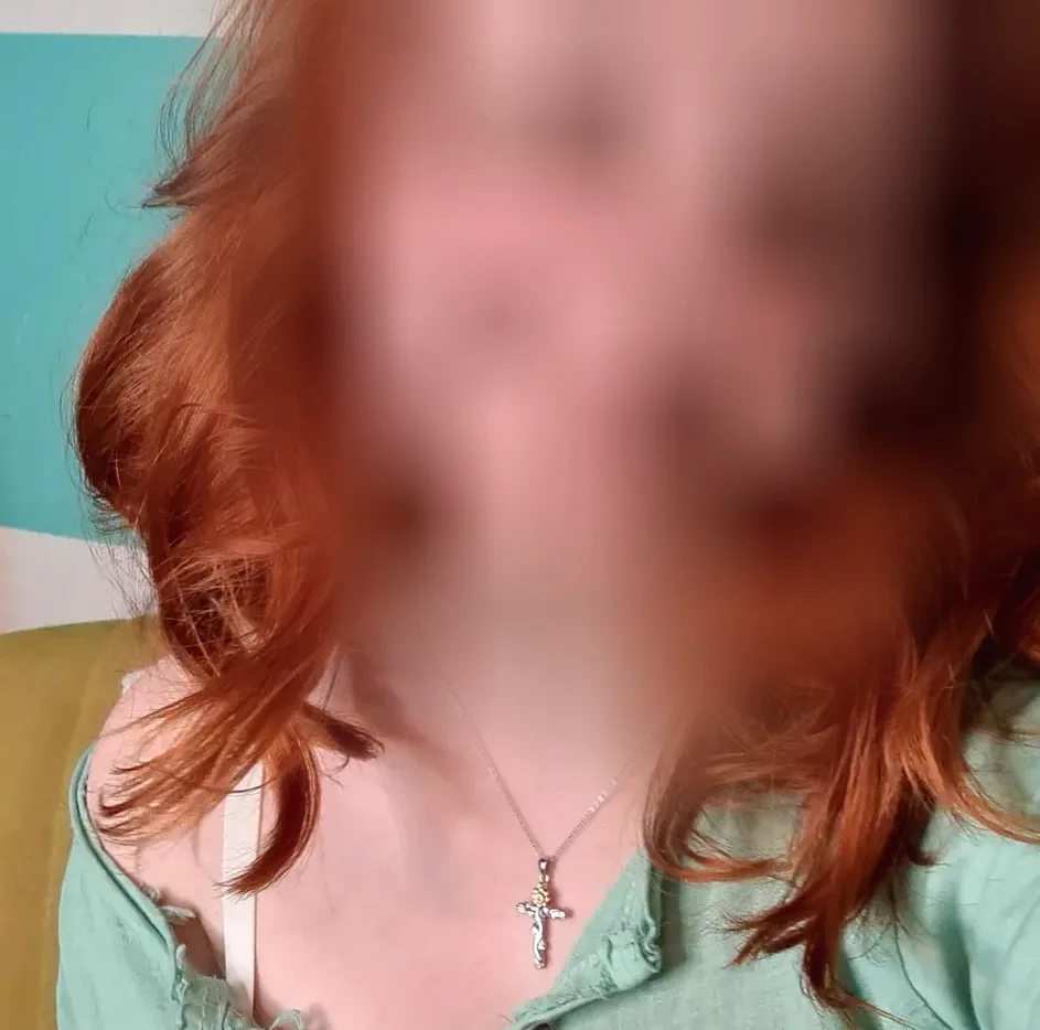 Emilia, 23